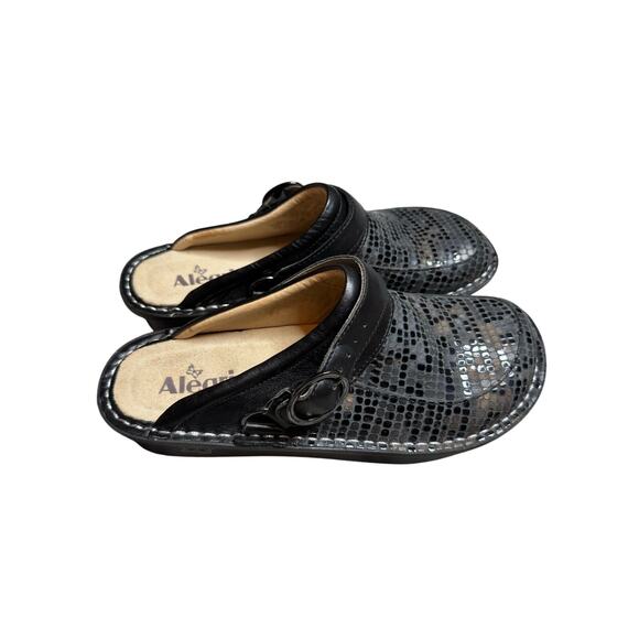 Alegria Seville Leather Clogs Black Embossed Snake Pattern Slip-On Shoes Size 39 - Picture 2 of 7